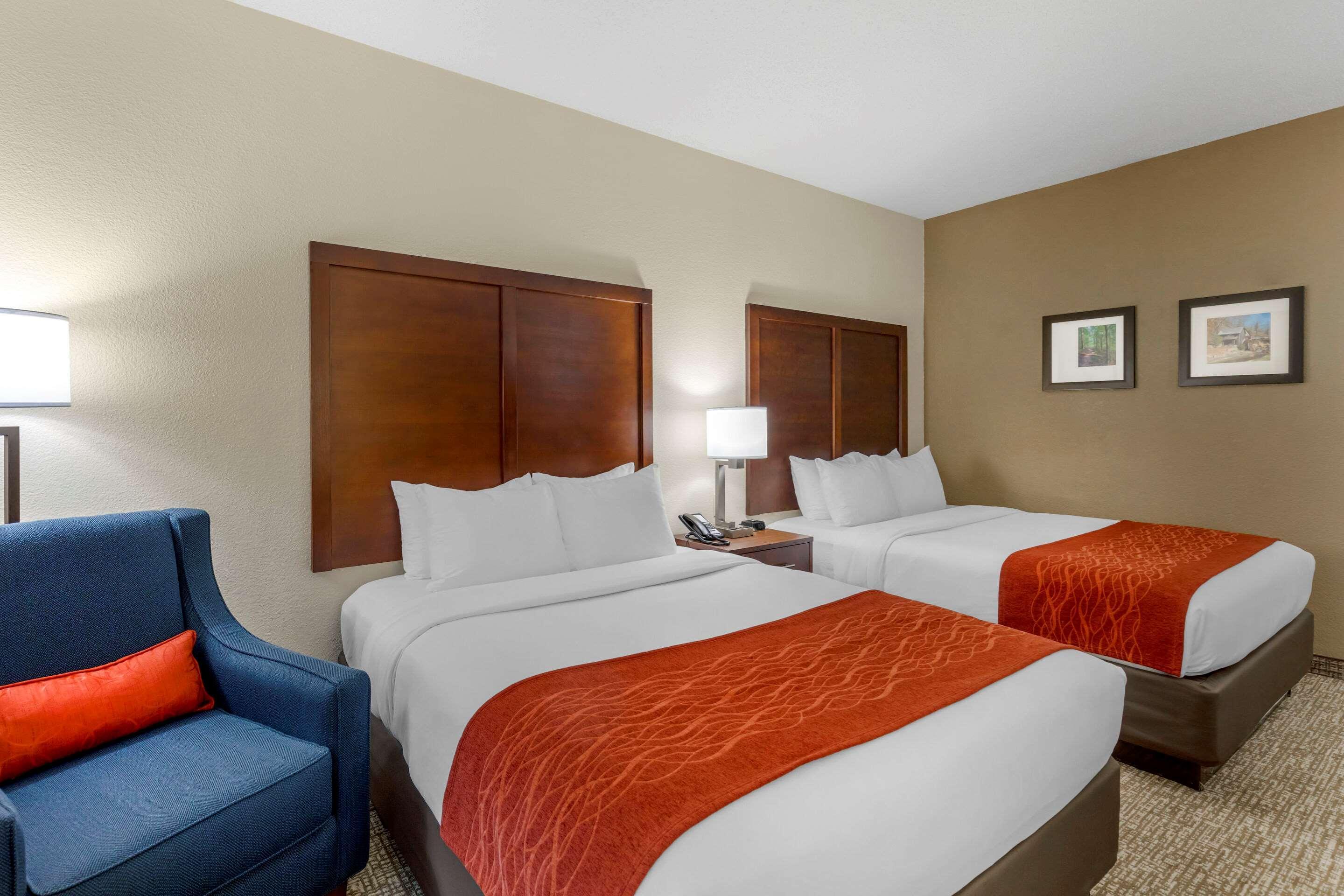 Comfort & Inn Suites Canton Exteriér fotografie
