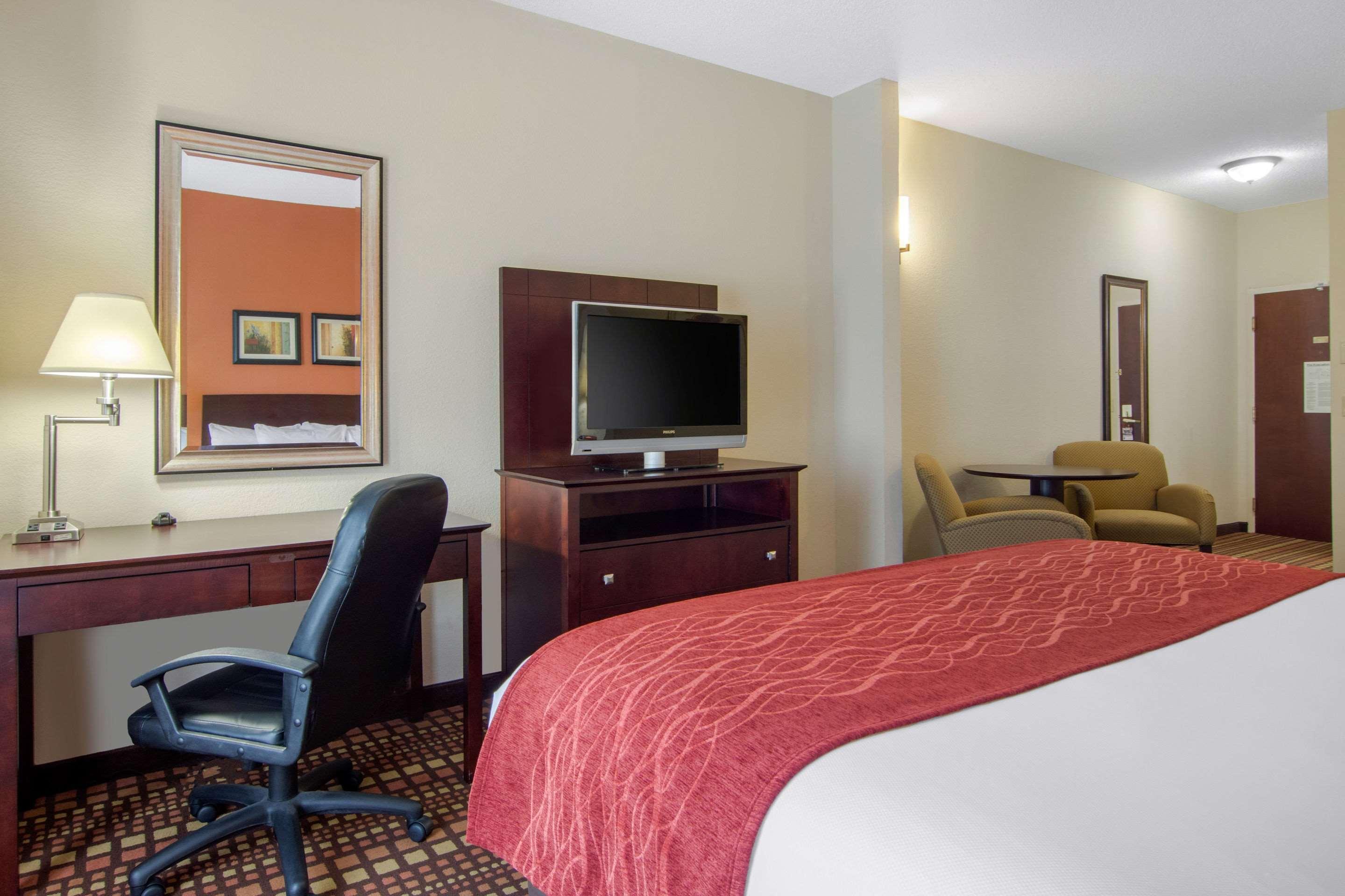 Comfort & Inn Suites Canton Exteriér fotografie
