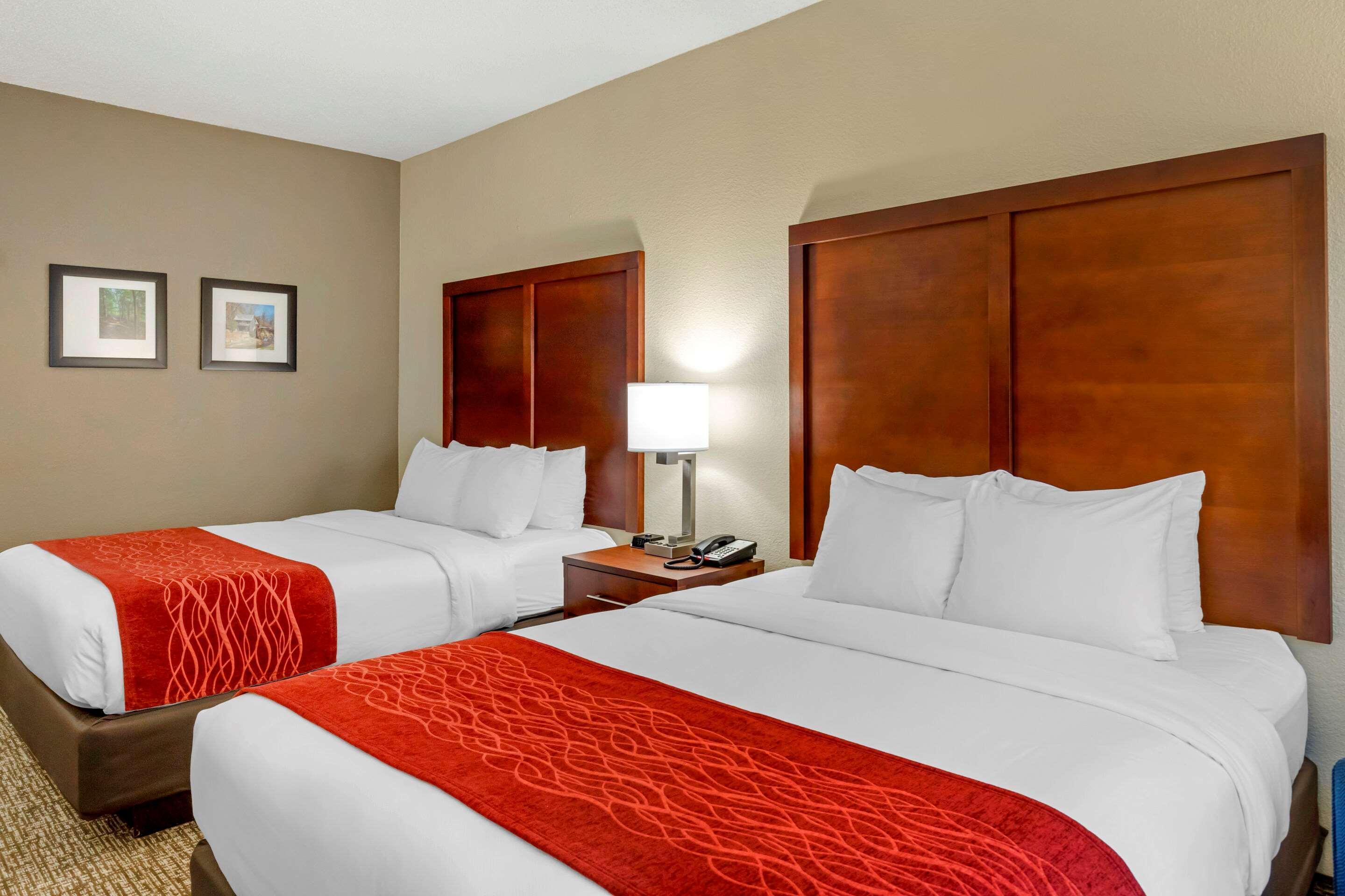 Comfort & Inn Suites Canton Exteriér fotografie
