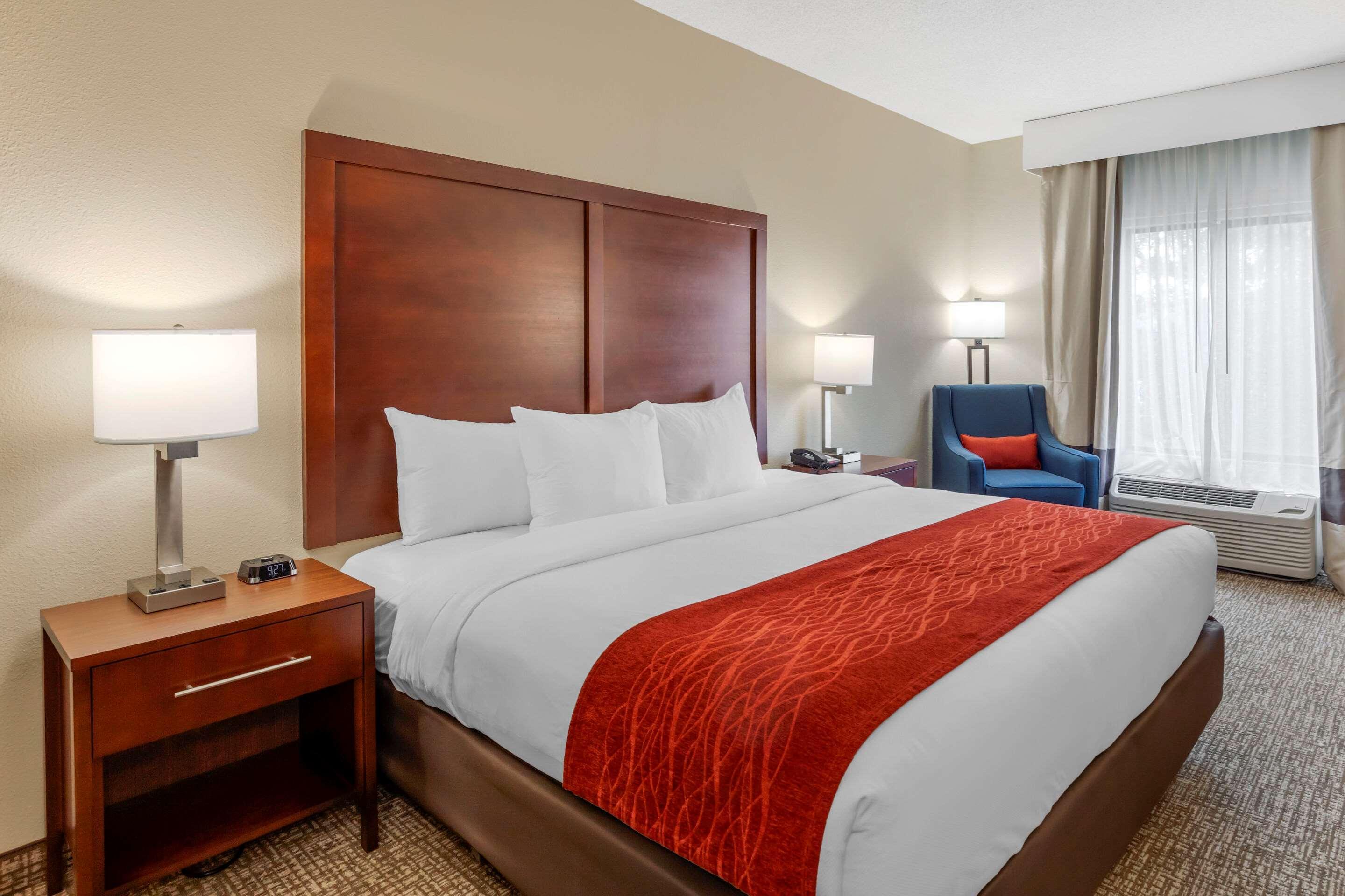 Comfort & Inn Suites Canton Exteriér fotografie