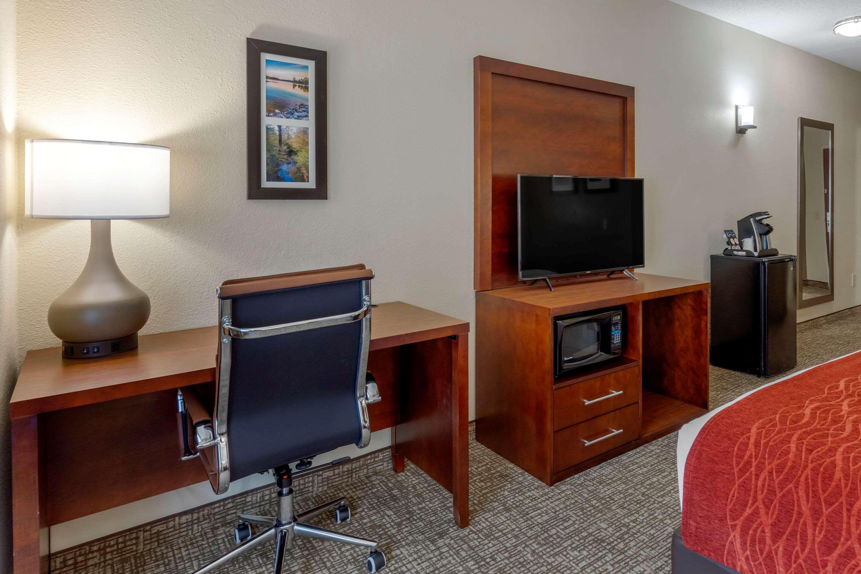 Comfort & Inn Suites Canton Exteriér fotografie