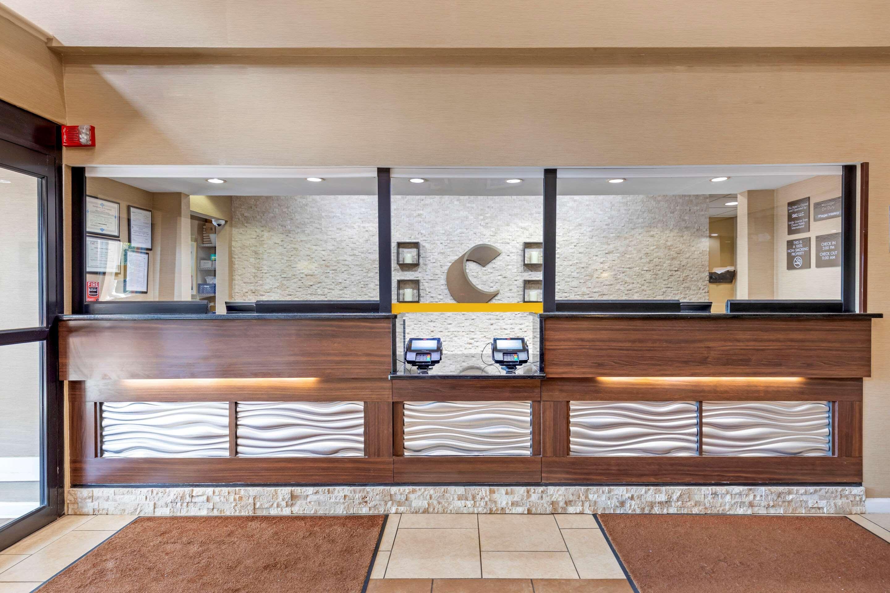 Comfort & Inn Suites Canton Exteriér fotografie
