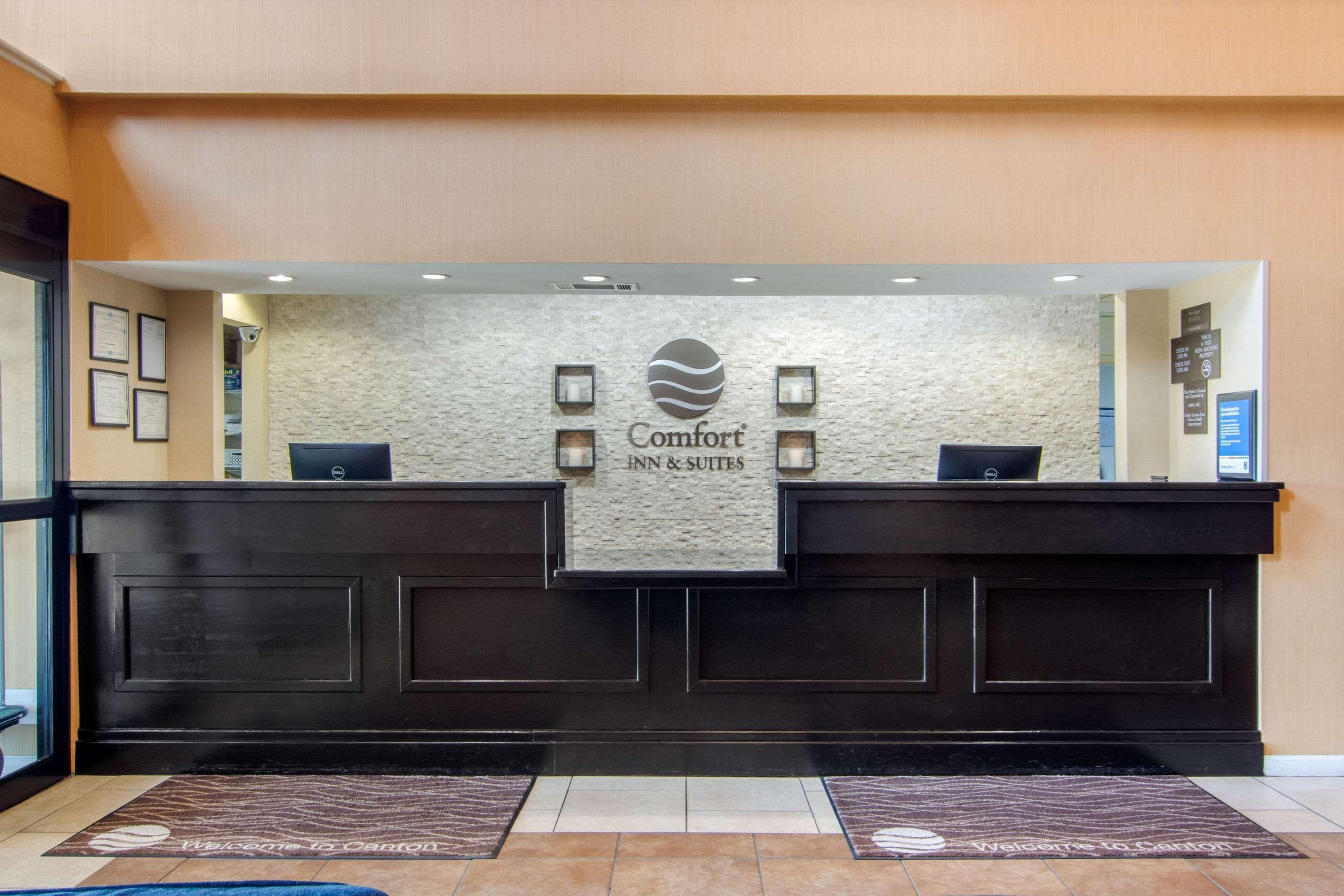 Comfort & Inn Suites Canton Exteriér fotografie