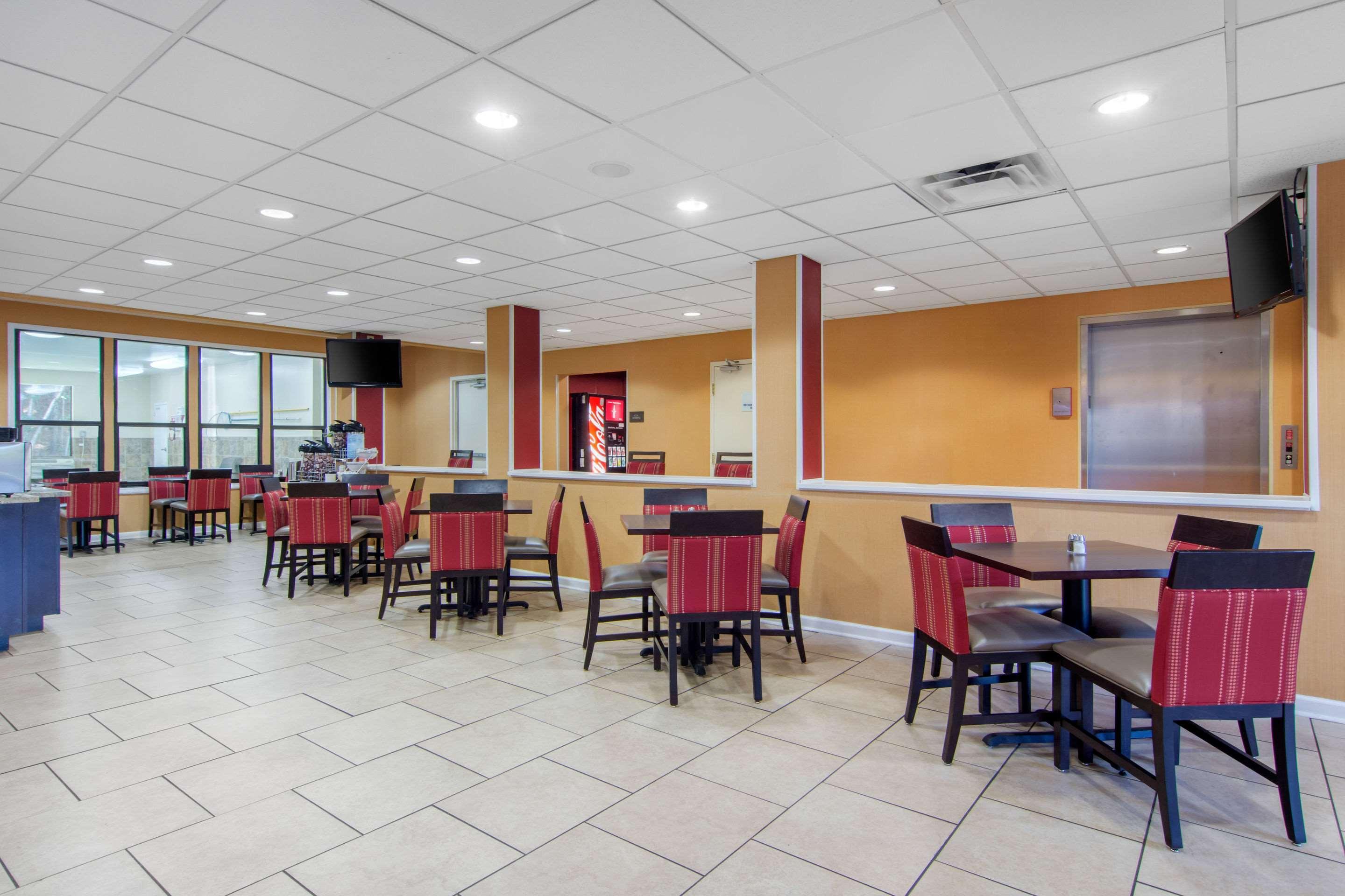 Comfort & Inn Suites Canton Exteriér fotografie